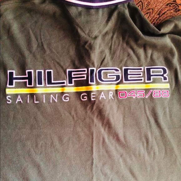 Vintage Tommy Hilfiger polo - Picture 6 of 8
